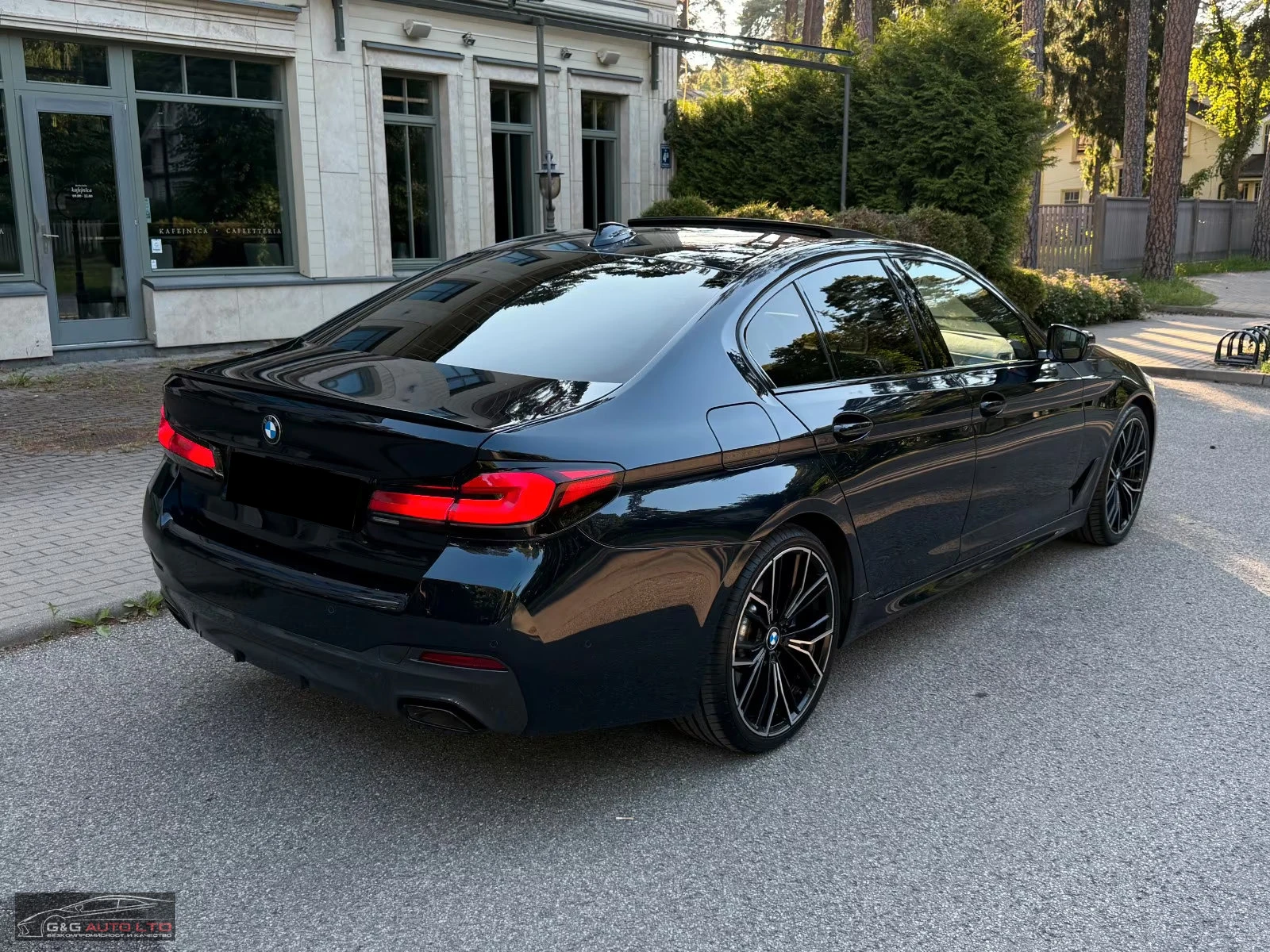 BMW 540 d/xDRIVE/HEAD-UP/360CAM/PANO/FULL/TOP/180D - изображение 3