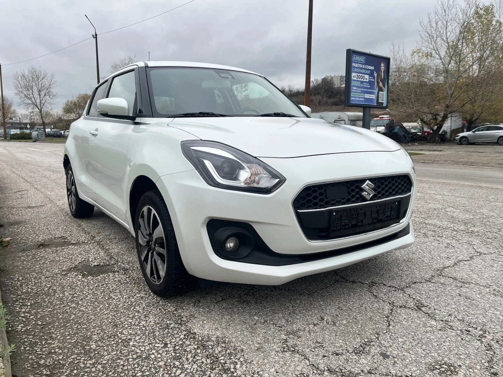 Suzuki Swift 1.2 4x4 Hybrid Sergio Cellano | Mobile.bg   5
