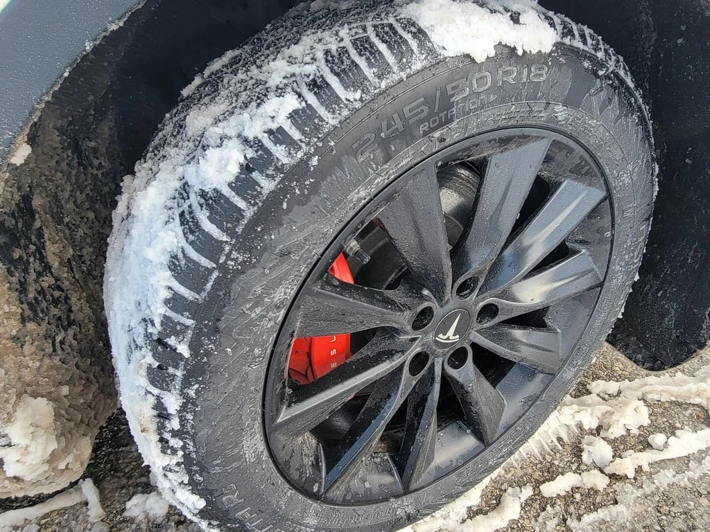 Tesla Model Y * Performance * CARFAX * ��� ������������ ������ | Mobile.bg � ����������� 7