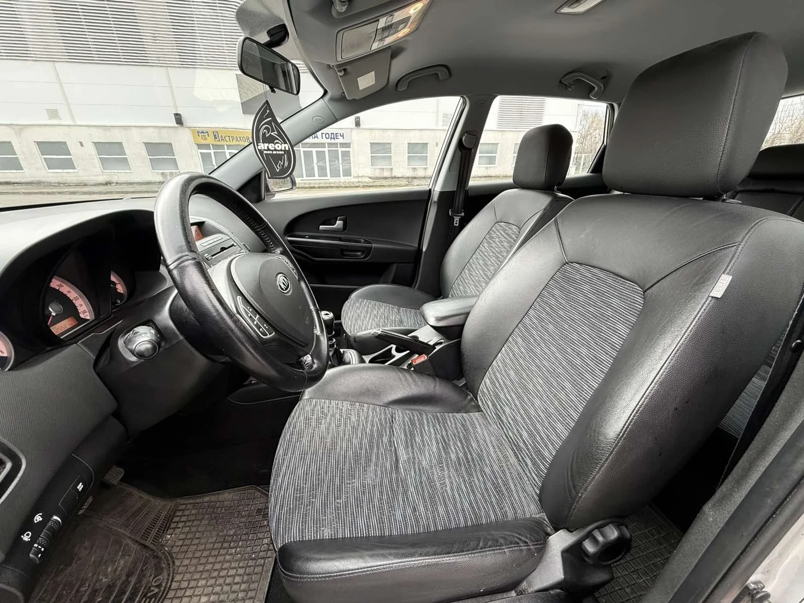 Kia Ceed 125000�� ��� ���� ������� �������� | Mobile.bg � ����������� 9