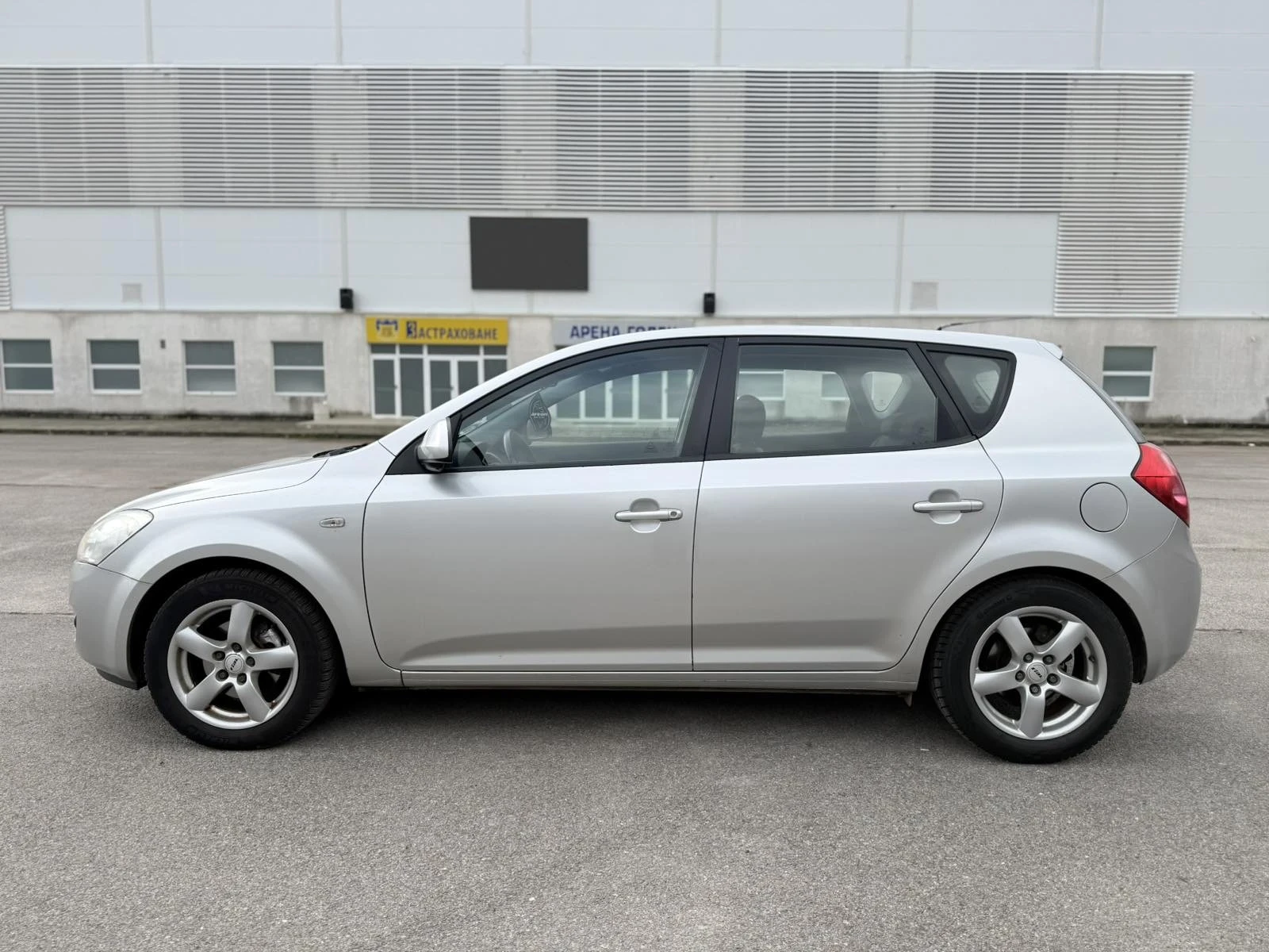 Kia Ceed 125000�� ��� ���� ������� �������� | Mobile.bg � ����������� 7