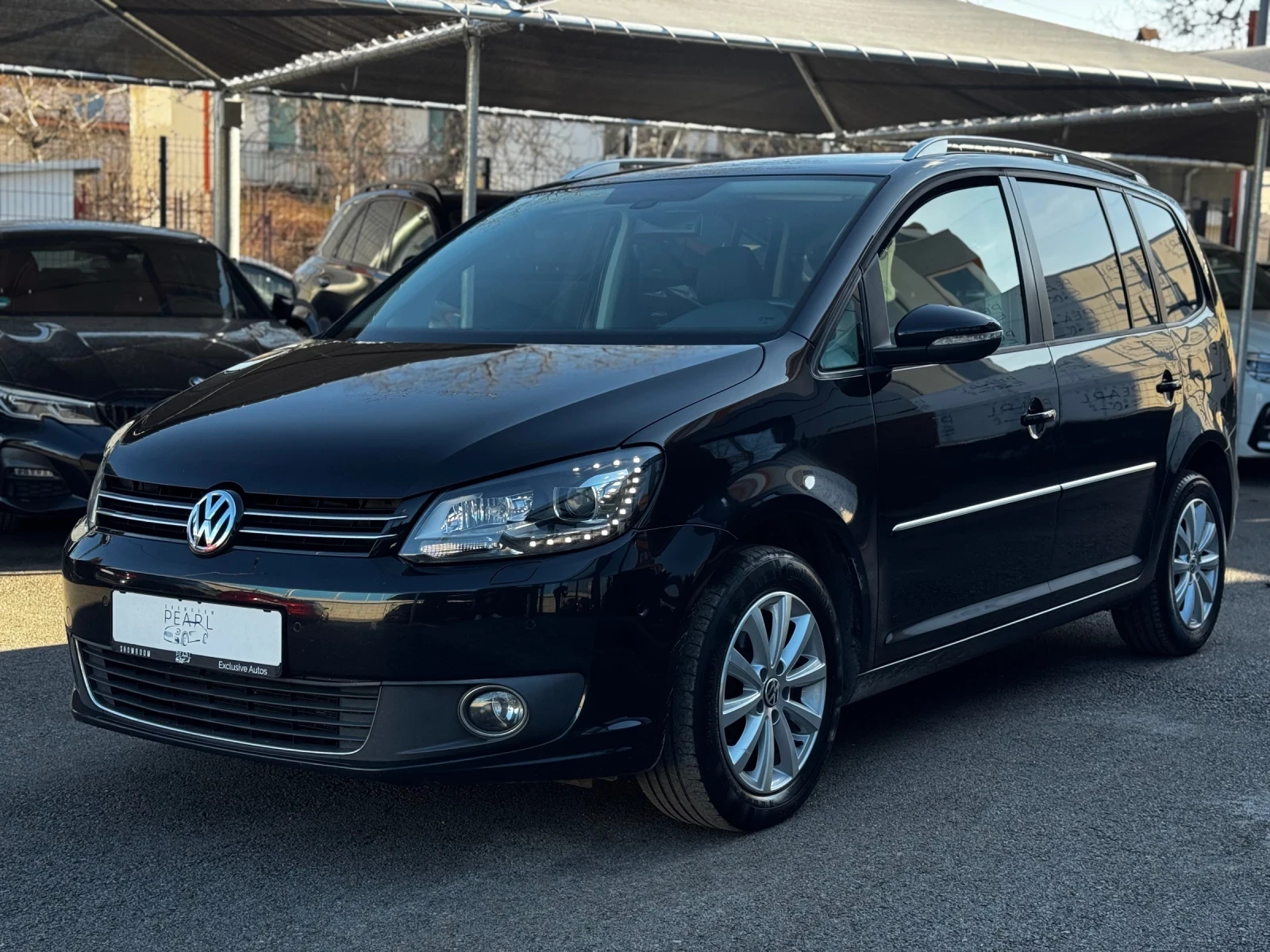 VW Touran 2.0TDI DSG Highline NAVI Climatronic Camera 6+ 1  | Mobile.bg � ����������� 1