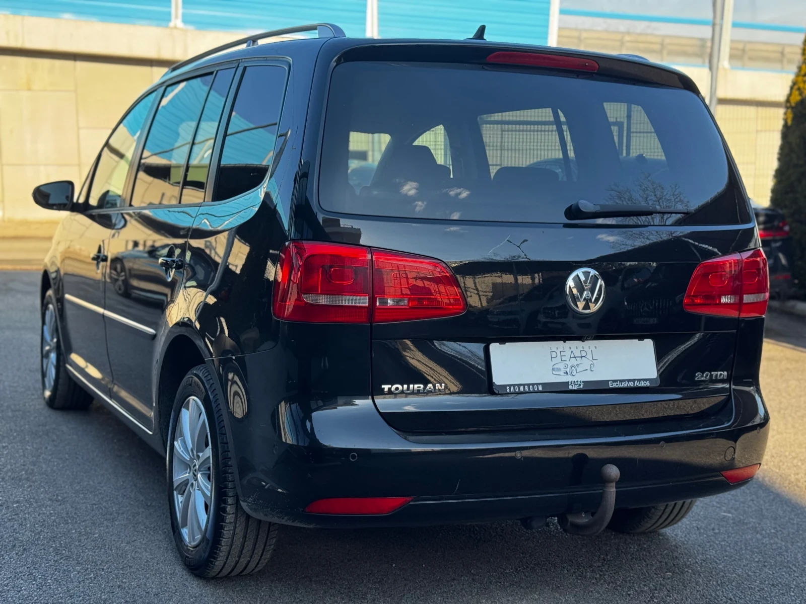 VW Touran 2.0TDI DSG Highline NAVI Climatronic Camera 6+ 1  - изображение 5