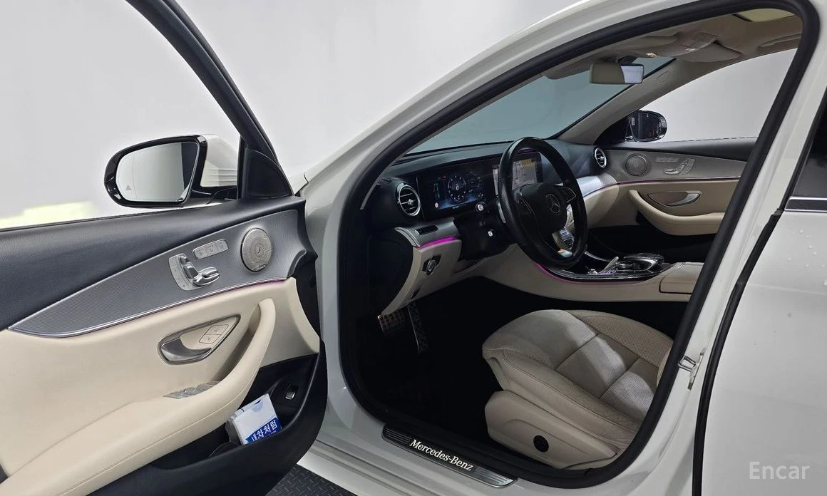 Mercedes-Benz E 350  - изображение 10