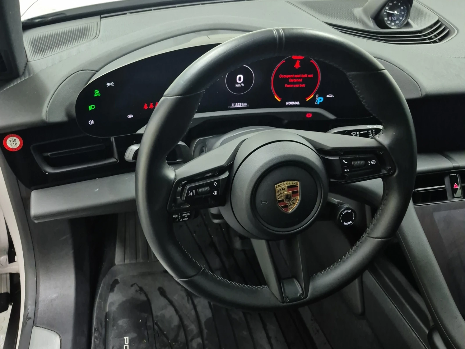 Porsche Taycan 4S AWD - изображение 9