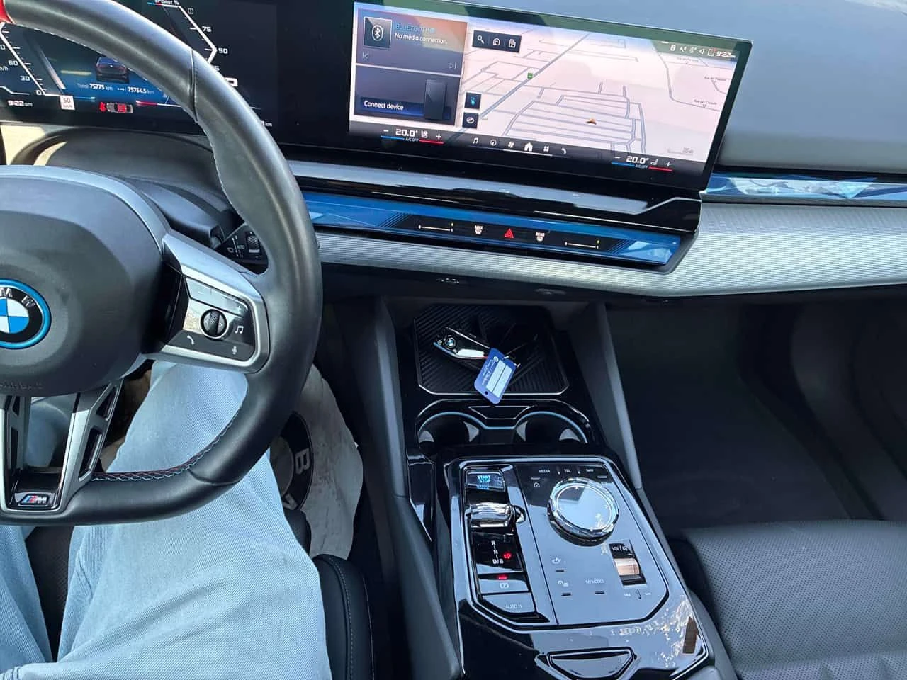 BMW i5 M60 xDrive  CARFAX, снимка 9 - Автомобили и джипове - 54216957