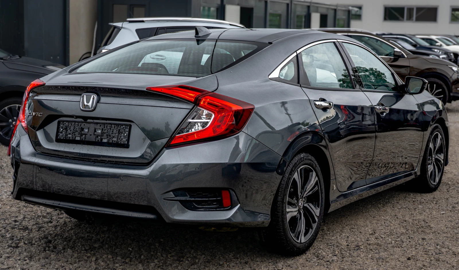 Honda Civic 1.5T 182к.с. EXECUTIVE! ТОП! КАТО НОВА! С ГАРАНЦИЯ, снимка 4 - Автомобили и джипове - 55219171