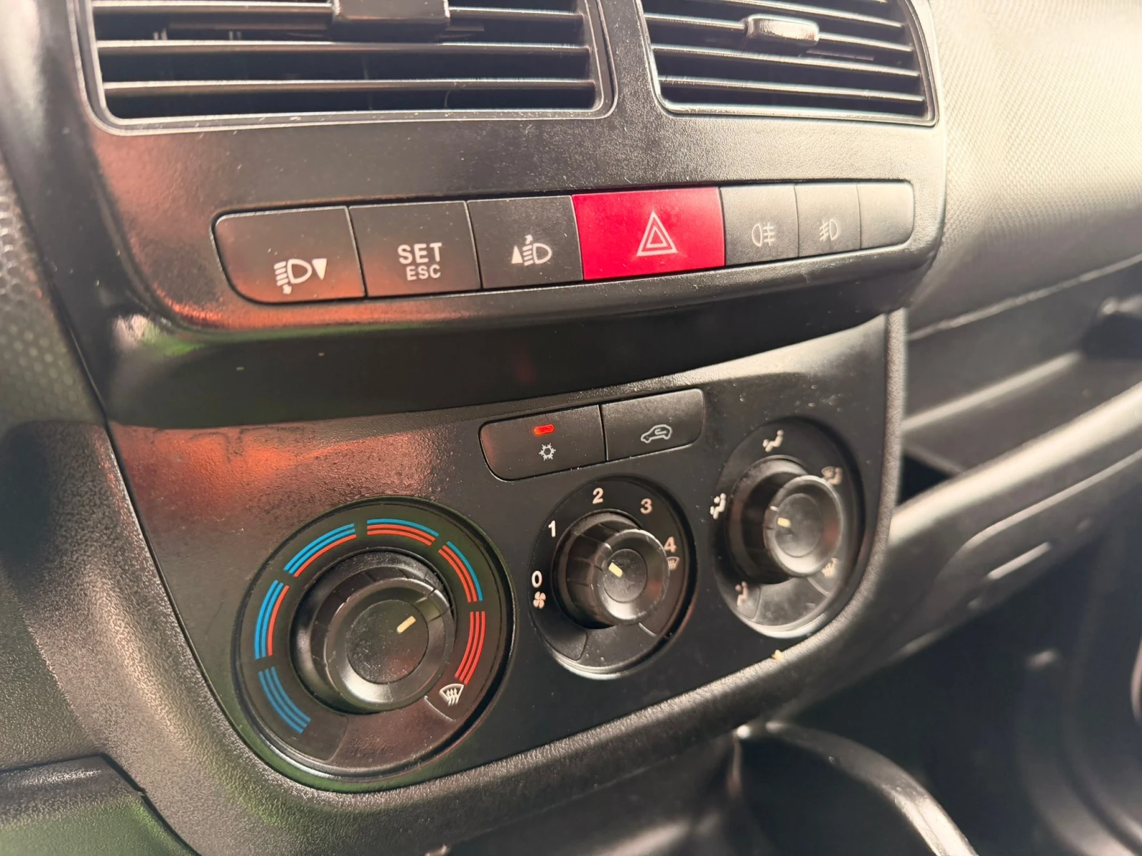 Fiat Doblo 1.4I METAH, снимка 11 - Автомобили и джипове - 54554984