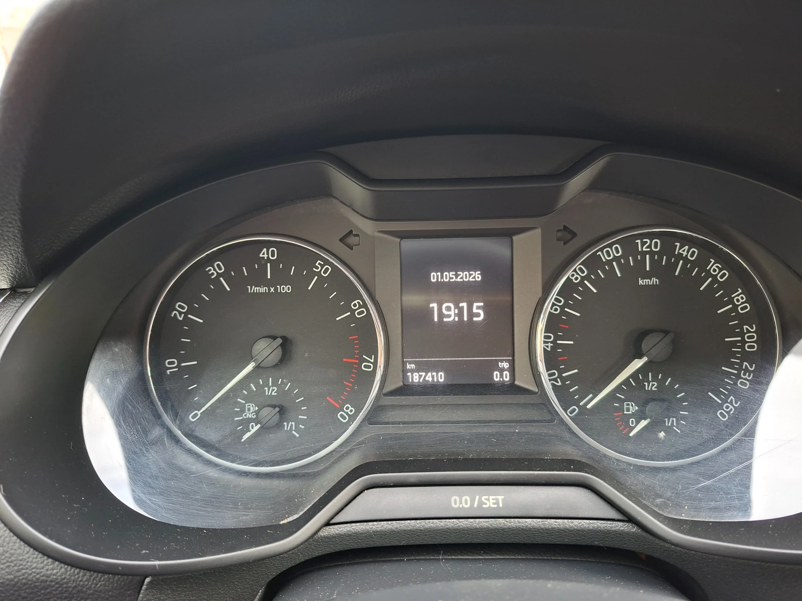 Skoda Octavia 1.4I.G-TEC.NAVI.6sk, снимка 12 - Автомобили и джипове - 54610273