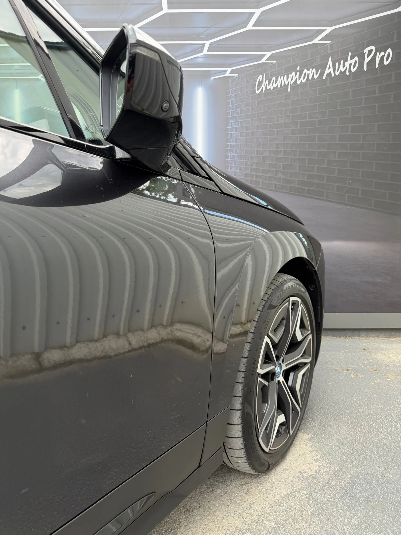 BMW iX Xdrive40/Led/Kam360 /Leder/Hud, снимка 7 - Автомобили и джипове - 54817341