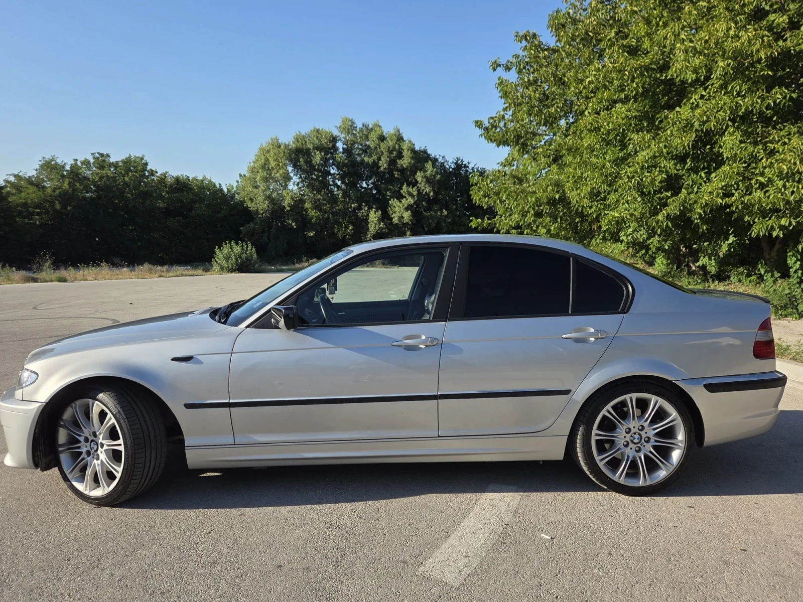 BMW 320, снимка 7 - Автомобили и джипове - 55574560