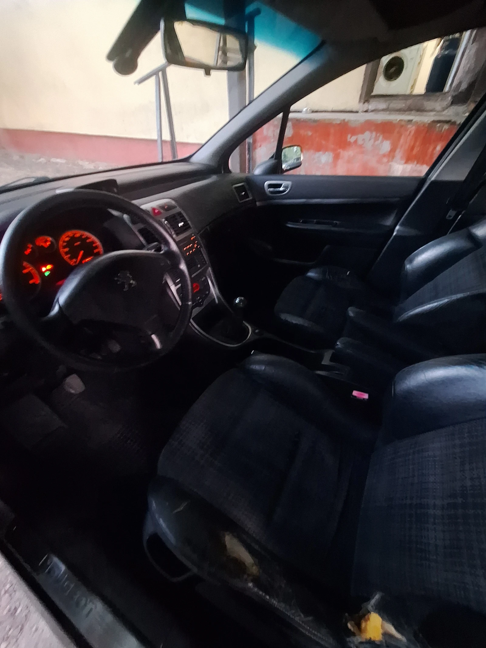 Peugeot 307, снимка 10 - Автомобили и джипове - 55773341