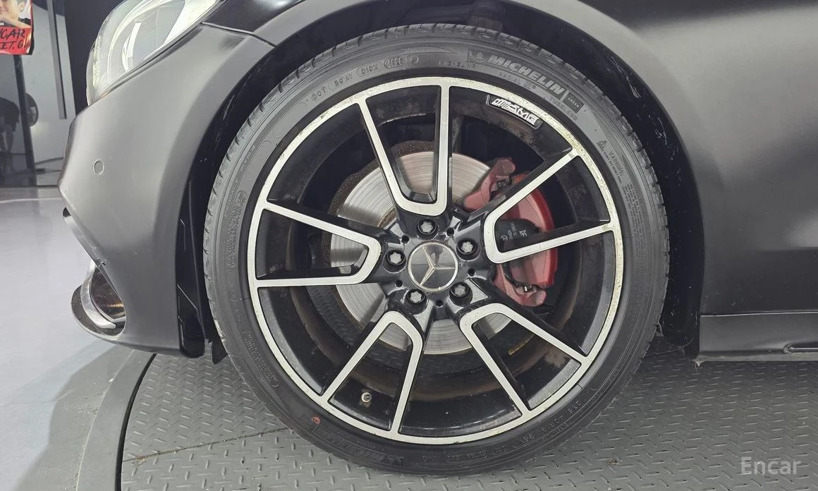 Mercedes-Benz C 220, снимка 5 - Автомобили и джипове - 55645283