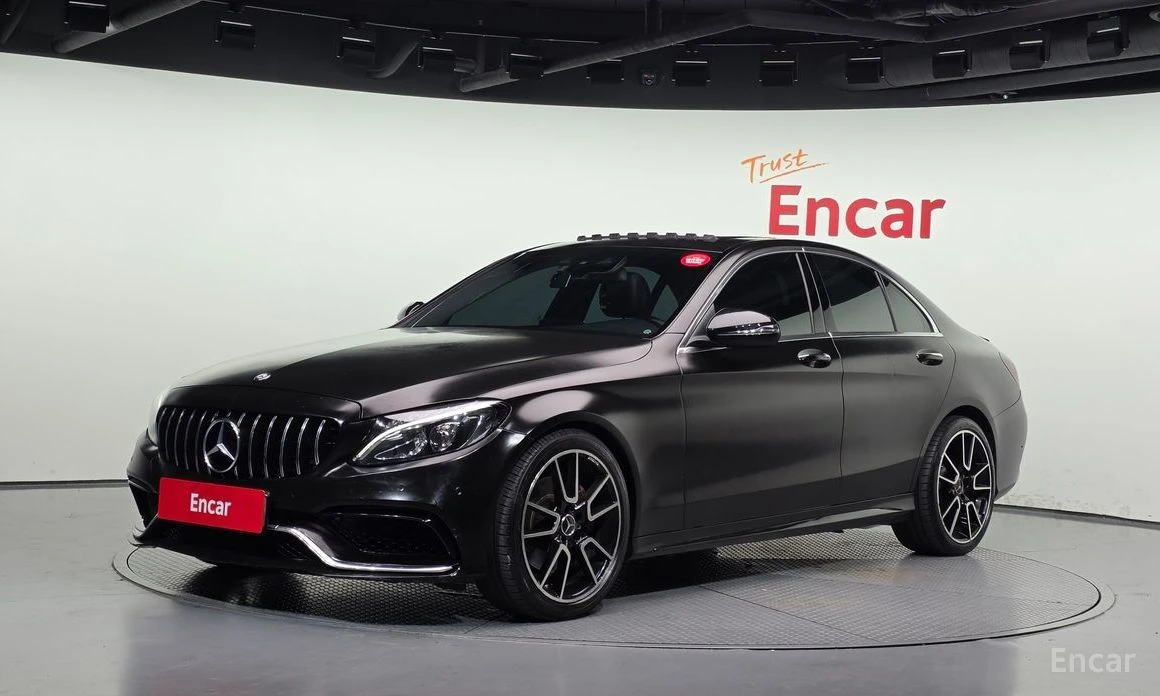 Mercedes-Benz C 220