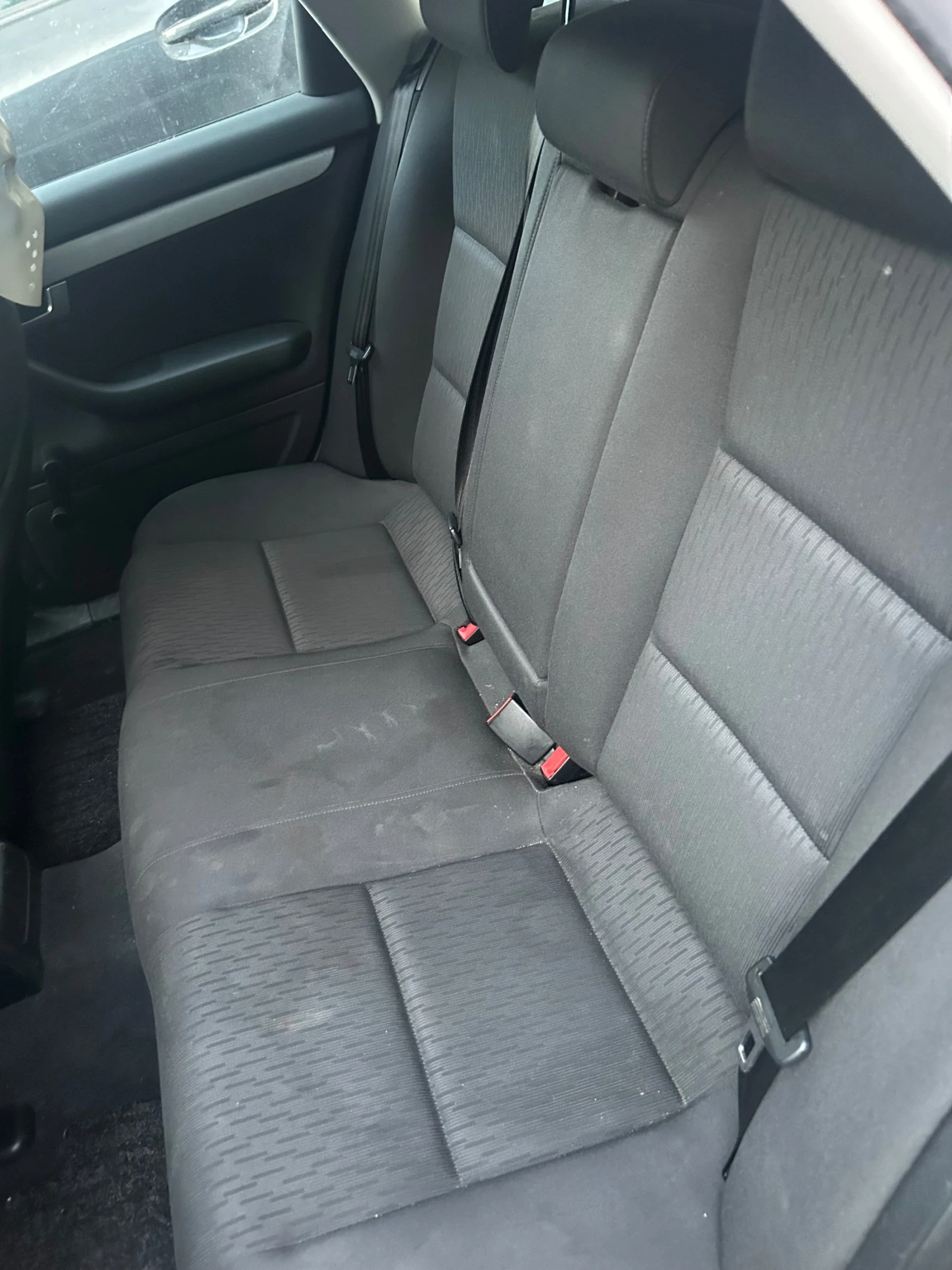 Audi A4, снимка 16 - Автомобили и джипове - 55646696