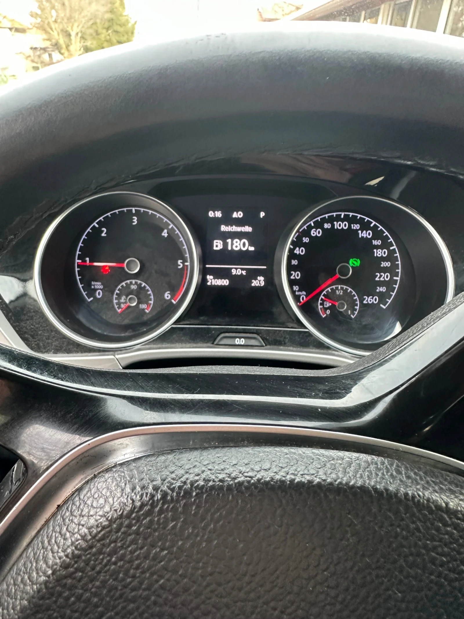 VW Touran Ван, снимка 7 - Автомобили и джипове - 56210250