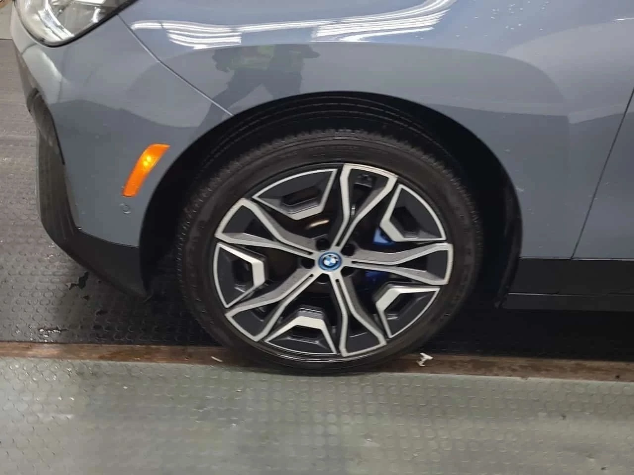 BMW iX | Mobile.bg � ����������� 15