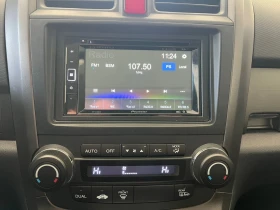Honda Cr-v 2.2 дизел кожа нави панорама , снимка 12