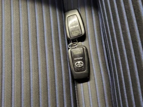 Toyota Rav4 * HYBRID XSE * CARFAX *  | Auto.bg — изображение 8