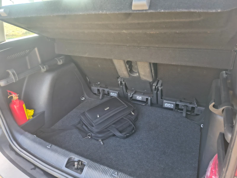 Skoda Yeti 1, 4 ТSI, снимка 7 - Автомобили и джипове - 52722707