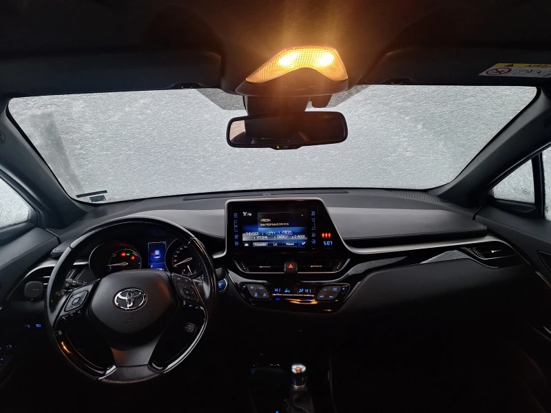 Toyota C-HR, снимка 5 - Автомобили и джипове - 53306200
