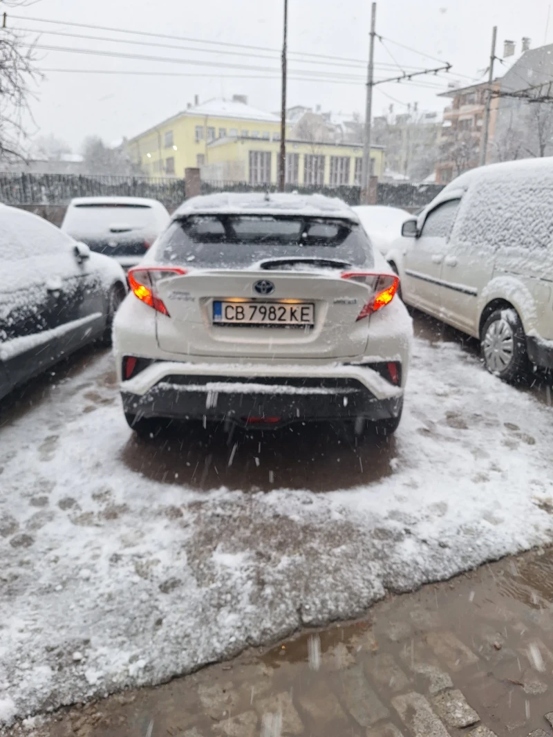 Toyota C-HR, снимка 2 - Автомобили и джипове - 53306200