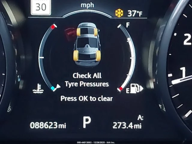 Land Rover Discovery HSE* 3.0L 340HP* Клип на мотор* Крайна цена, снимка 15 - Автомобили и джипове - 53245970