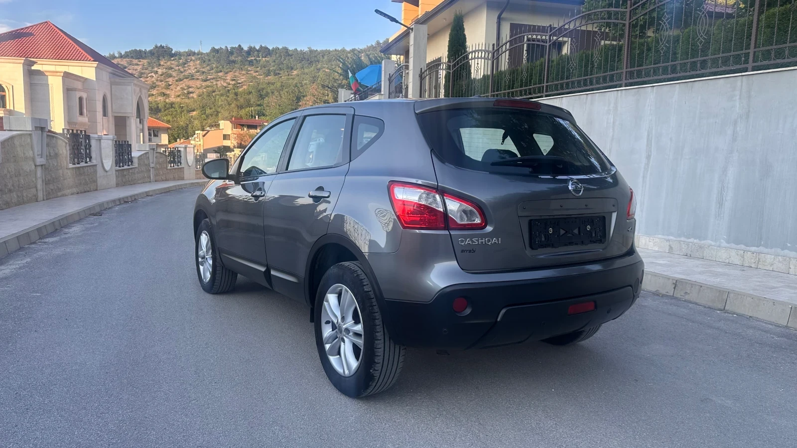 Nissan Qashqai 1.5 DCI - изображение 6