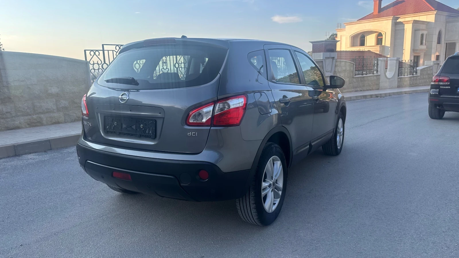 Nissan Qashqai 1.5 DCI - изображение 4