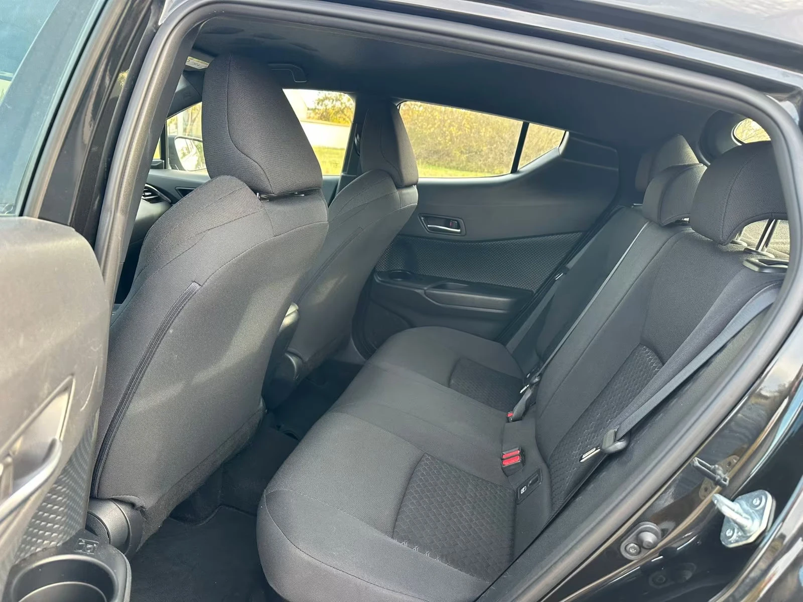 Toyota C-HR 1.8HEV/122HP/ACC/CPLAY/BSA/KLESS/LED/NAVI/898f | Mobile.bg   14