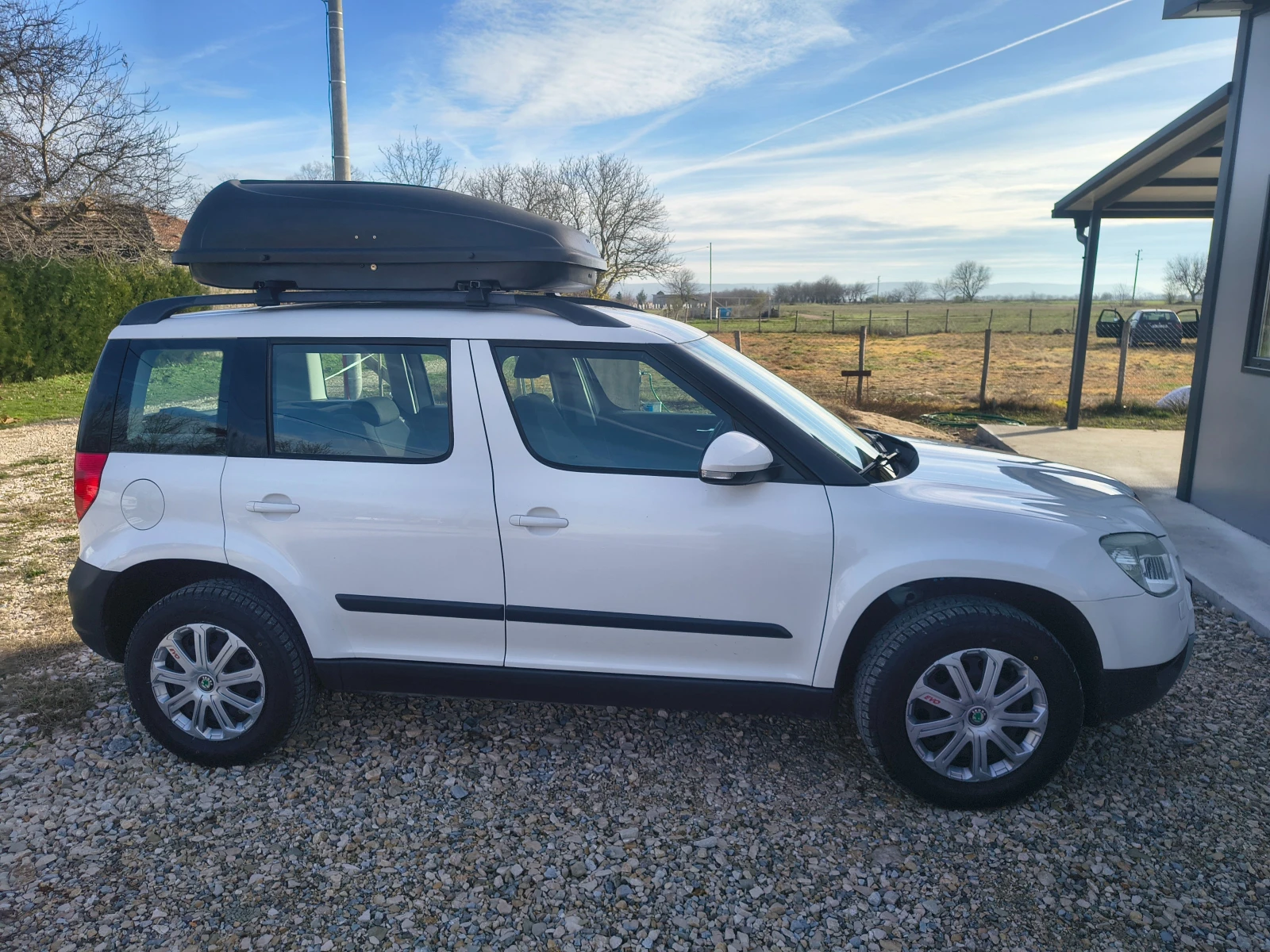 Skoda Yeti 1, 4 ТSI - изображение 3