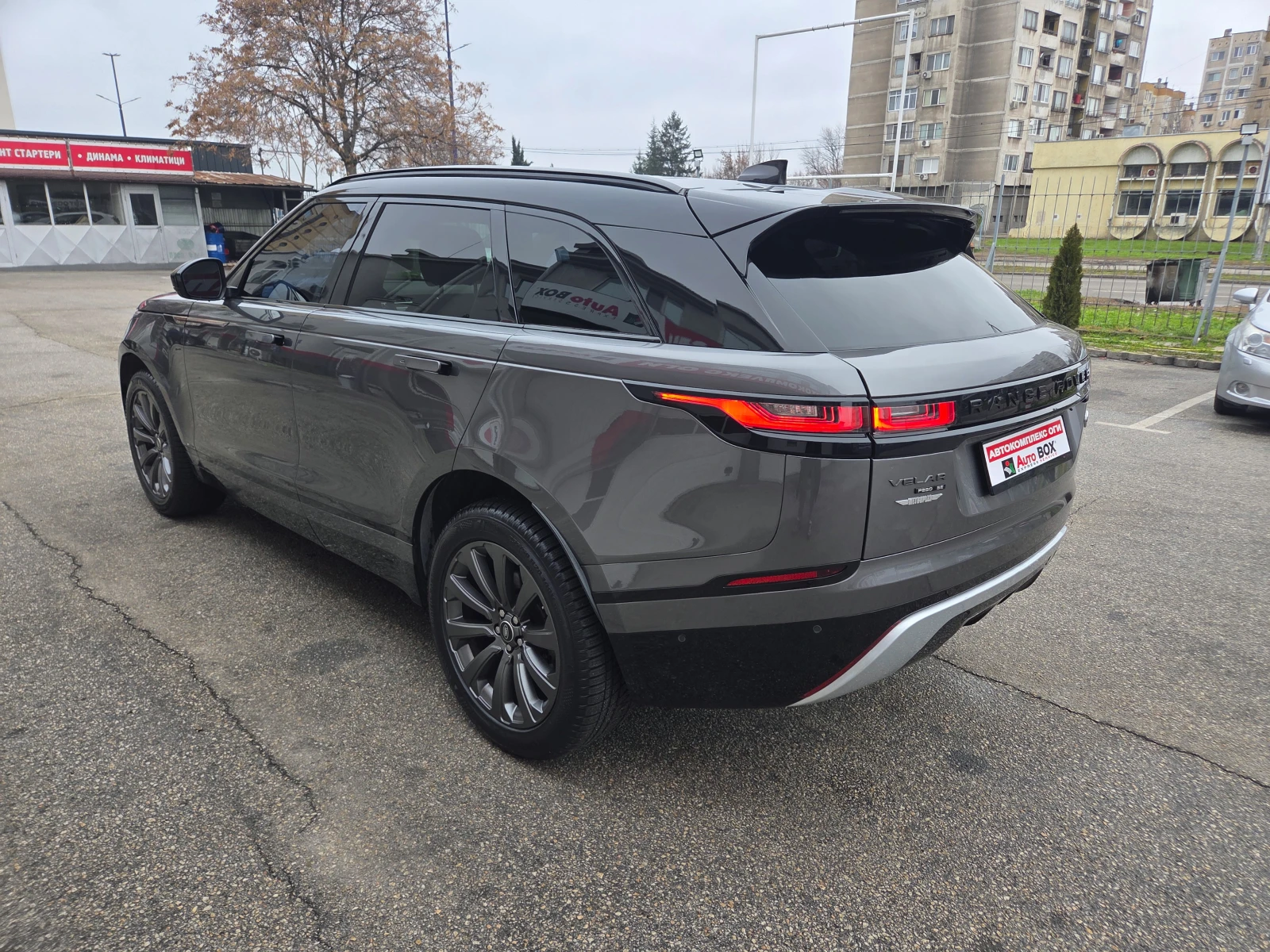 Land Rover Range Rover Velar 2.0 R-Dynamic/P250/SE/AWD - изображение 3