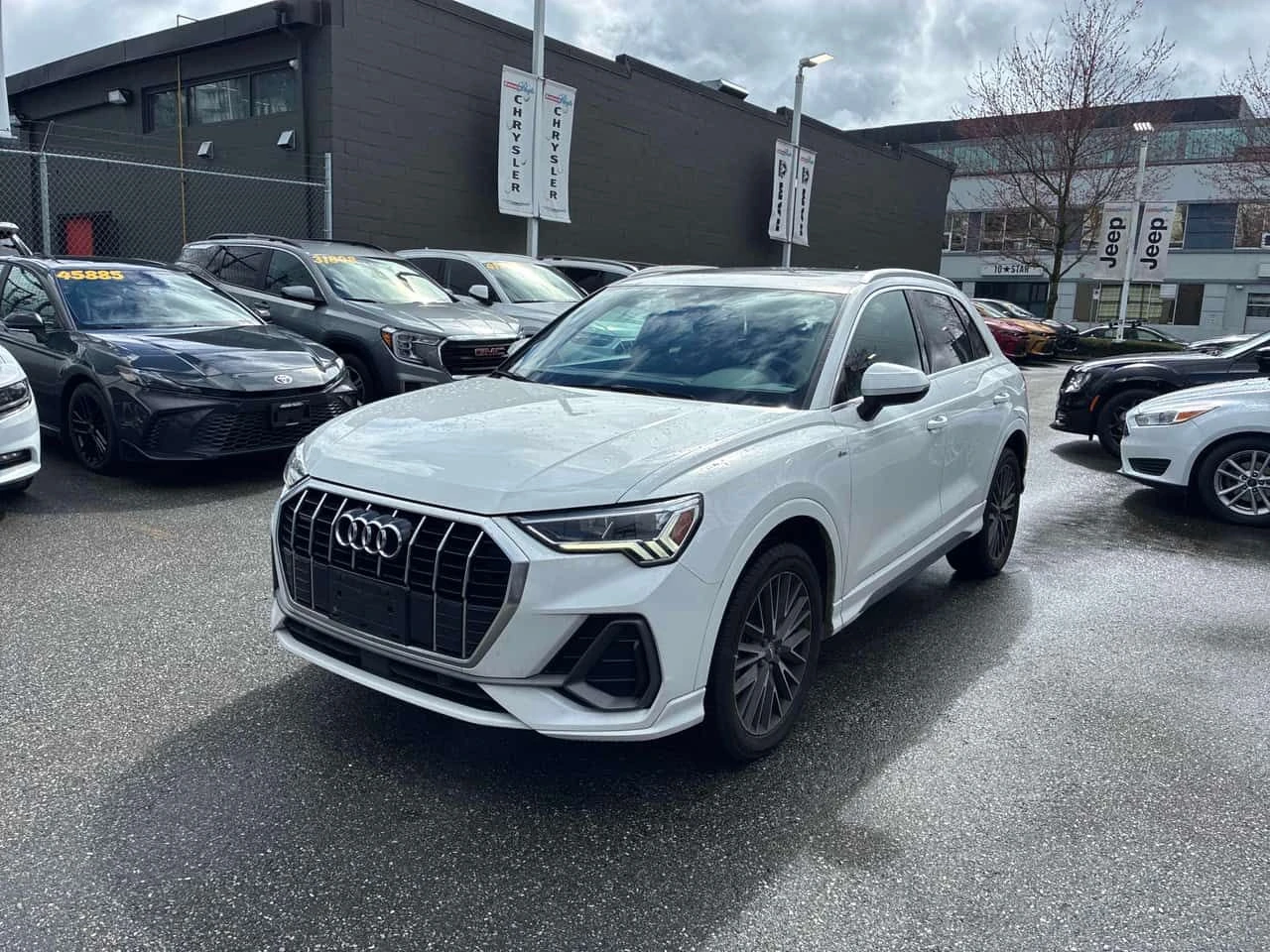 Audi Q3 * Progressiv * DIGITAL * ПРЕДСТАВИТЕЛСТВО * S-LINE