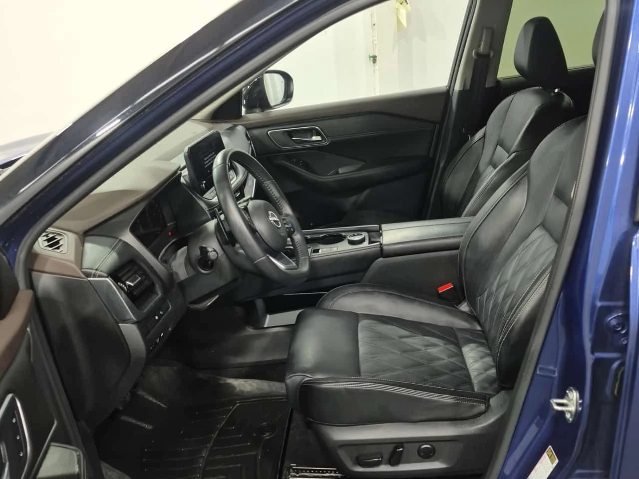 Nissan Rogue * Platinum * ��� �� * 2 ����� * �������� | Mobile.bg � ����������� 4