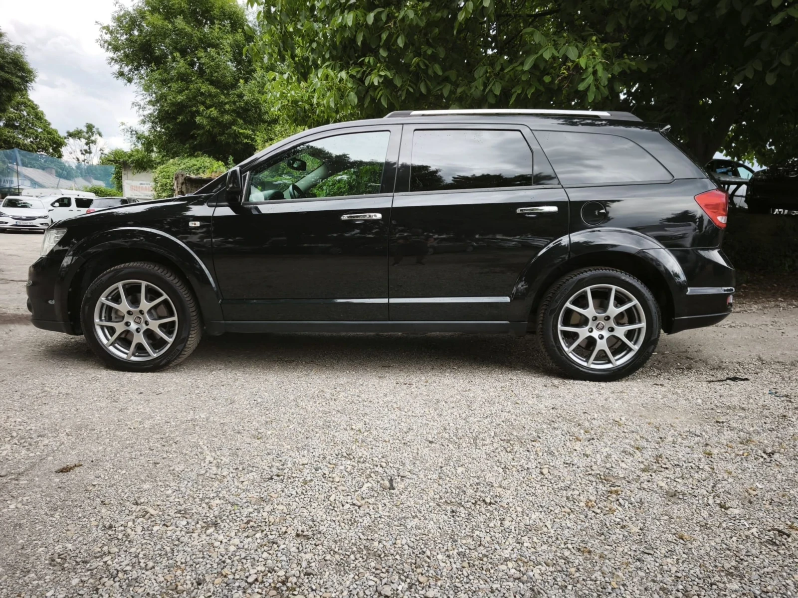 Fiat Freemont * * 2.0D-170CV-4X4* * LUXURY* * ITALIA* * , снимка 14 - Автомобили и джипове - 55221797
