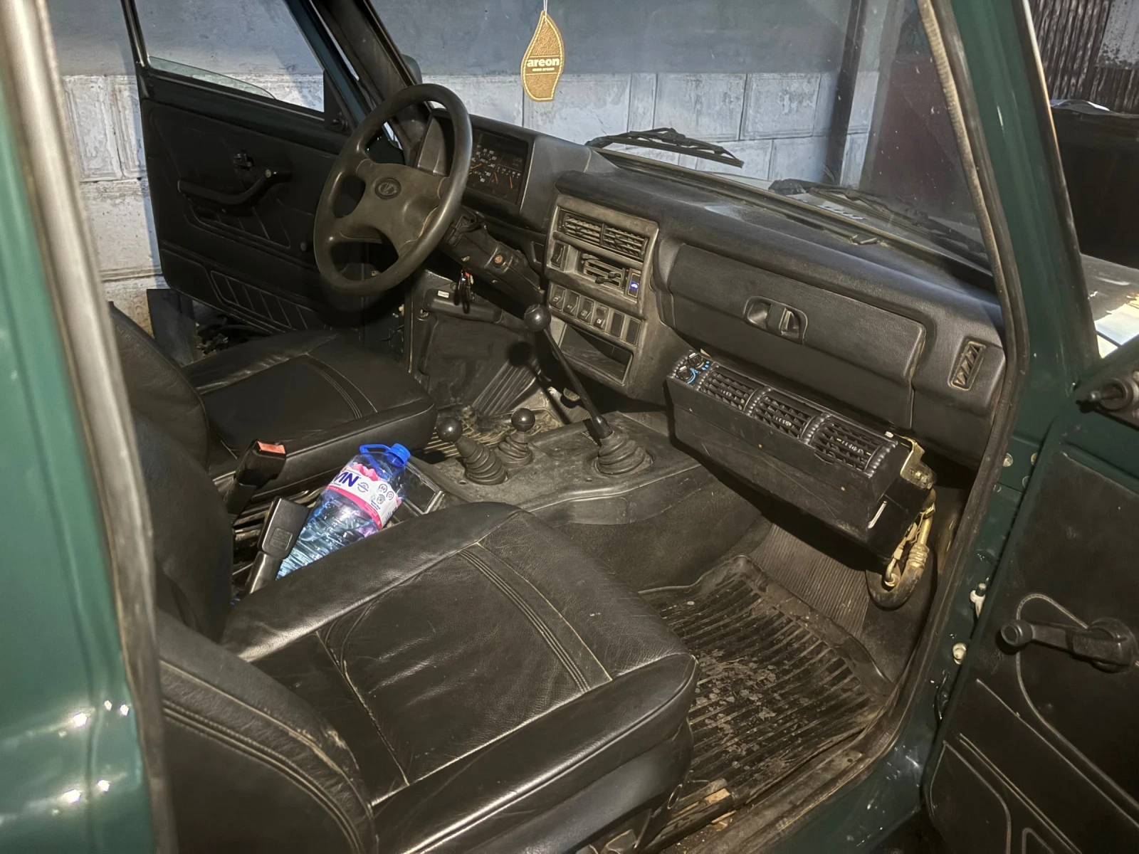 Lada Niva 1.7i, снимка 4 - Автомобили и джипове - 56132862