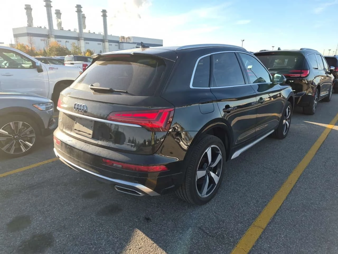 Audi Q5 * 45 Tfsi Quattro Technik * CARFAX * , снимка 3 - Автомобили и джипове - 56655697