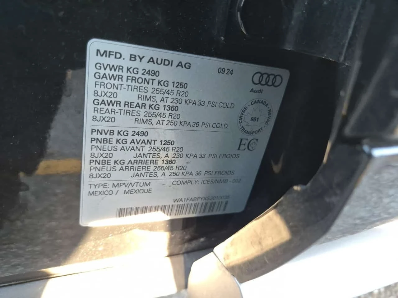 Audi Q5 * 45 Tfsi Quattro Technik * CARFAX * , снимка 16 - Автомобили и джипове - 56655697