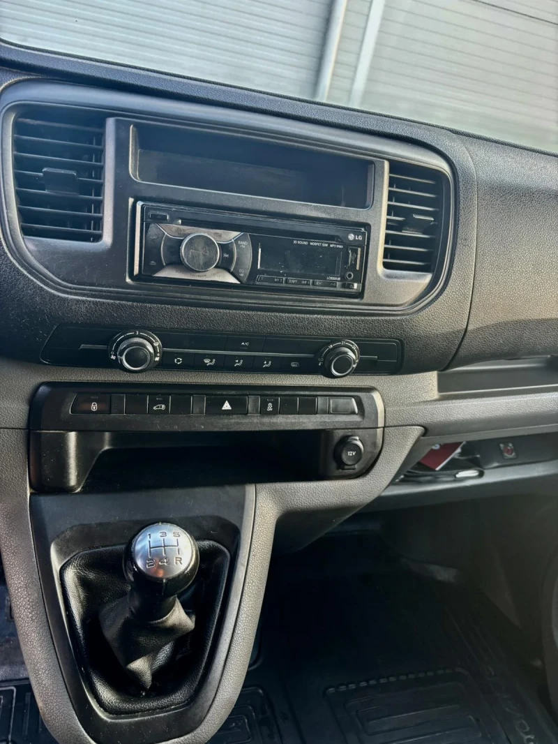 Toyota Proace, снимка 7 - Бусове и автобуси - 53492256