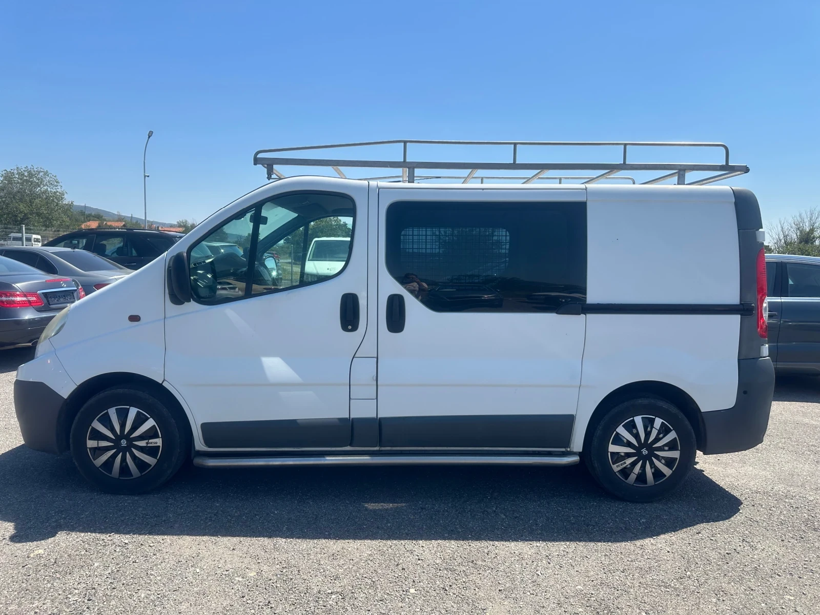 Renault Trafic 2.0DCI* 90 к.с - изображение 8