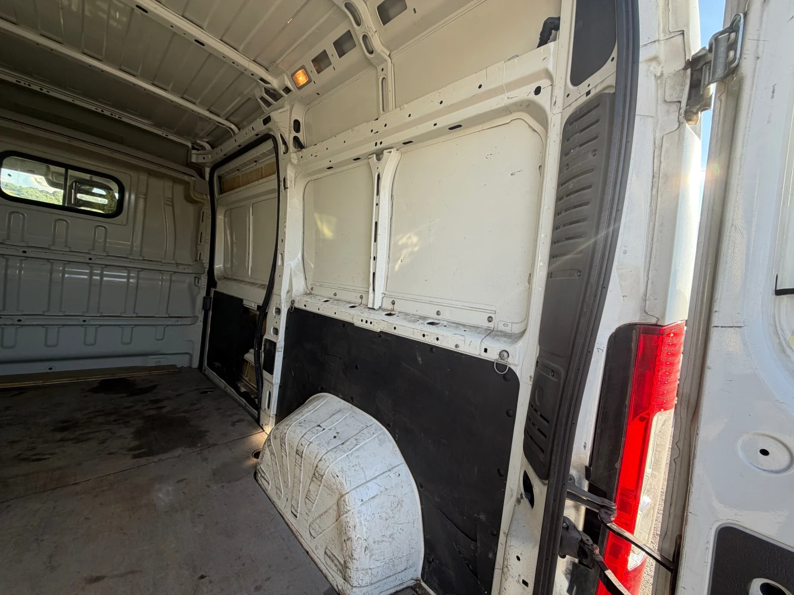 Fiat Ducato, снимка 9 - Бусове и автобуси - 55278692