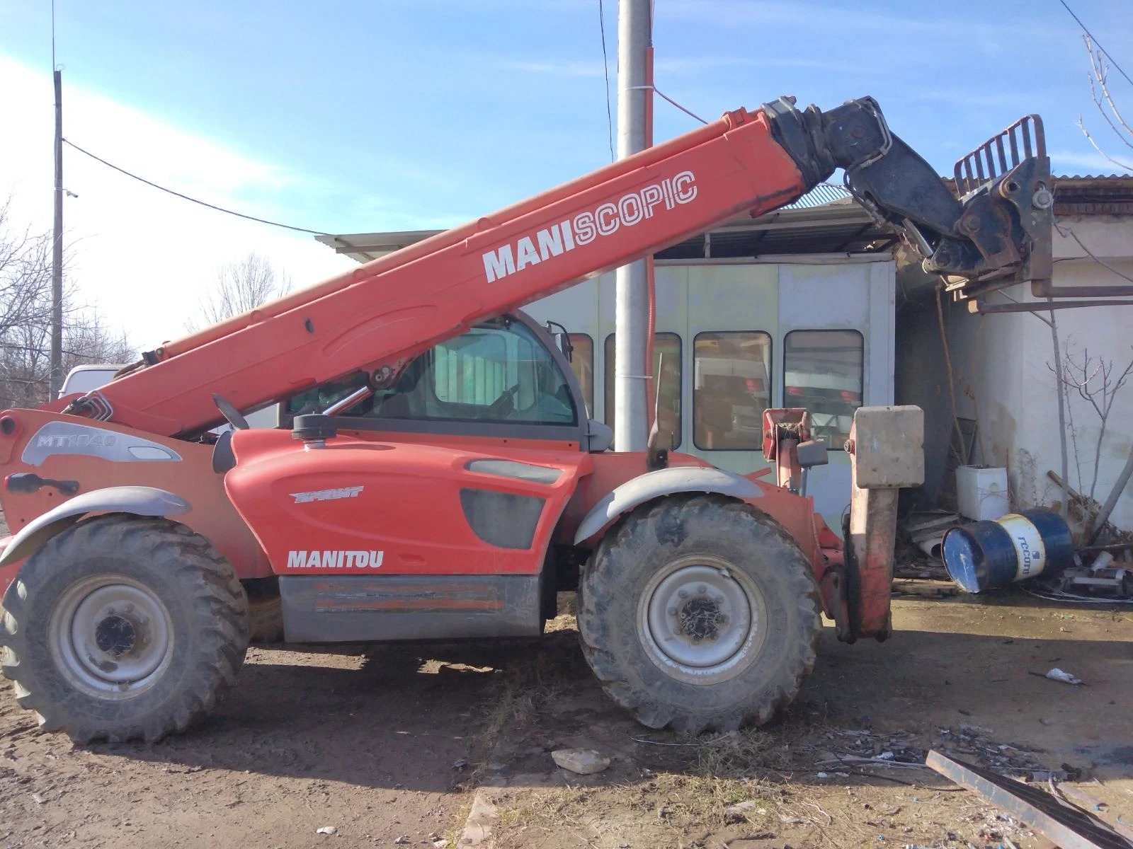 Телескопични товарачи Manitou МТ1840 - изображение 7