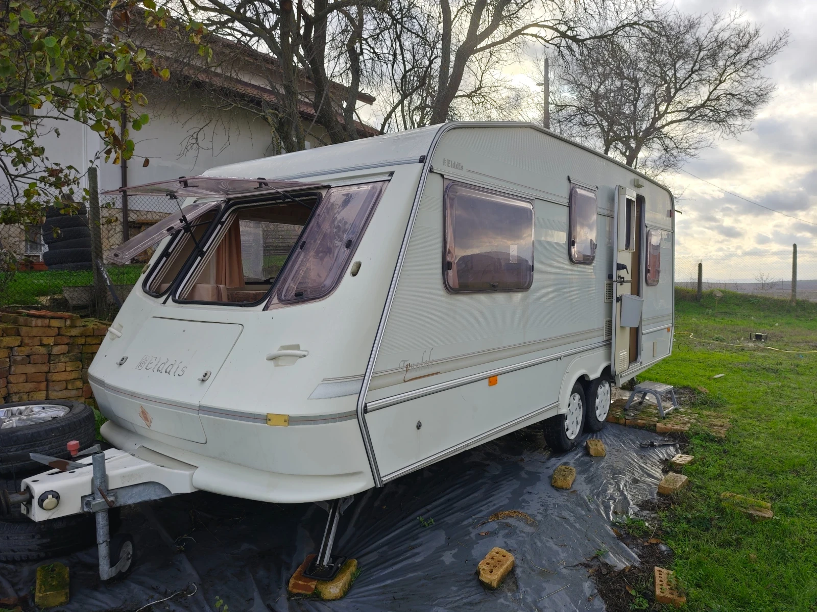 Каравана Eldis, снимка 1