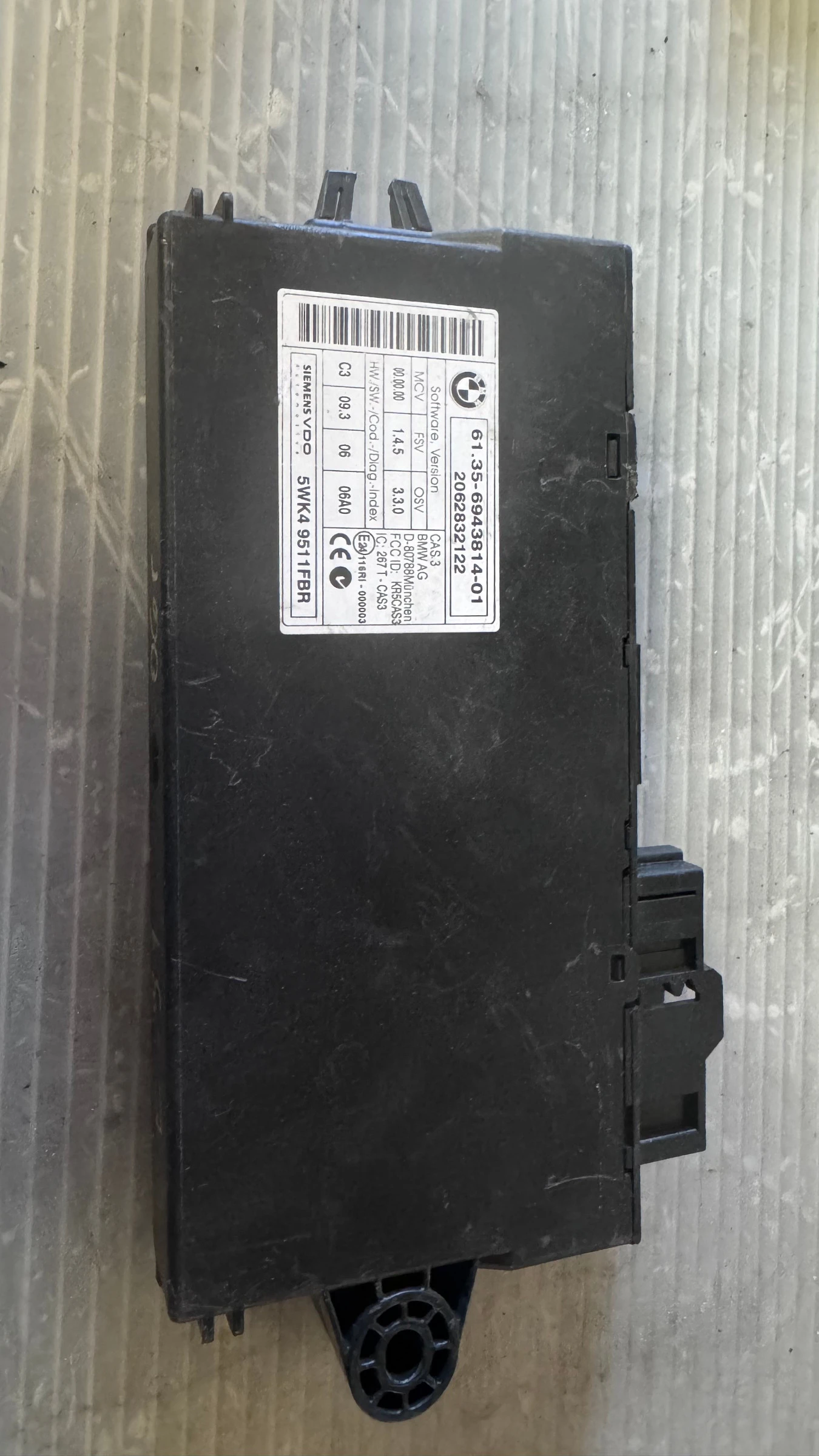   BMW E91 - 61.35-6943814-01 / 2062832122 | Mobile.bg   1