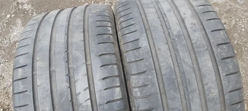 Гуми Летни 255/35R19, снимка 2 - Гуми и джанти - 33172588