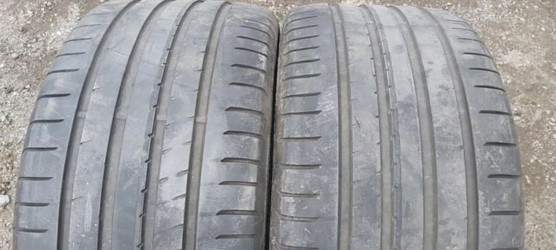 Гуми Летни 255/35R19, снимка 1 - Гуми и джанти - 33172588