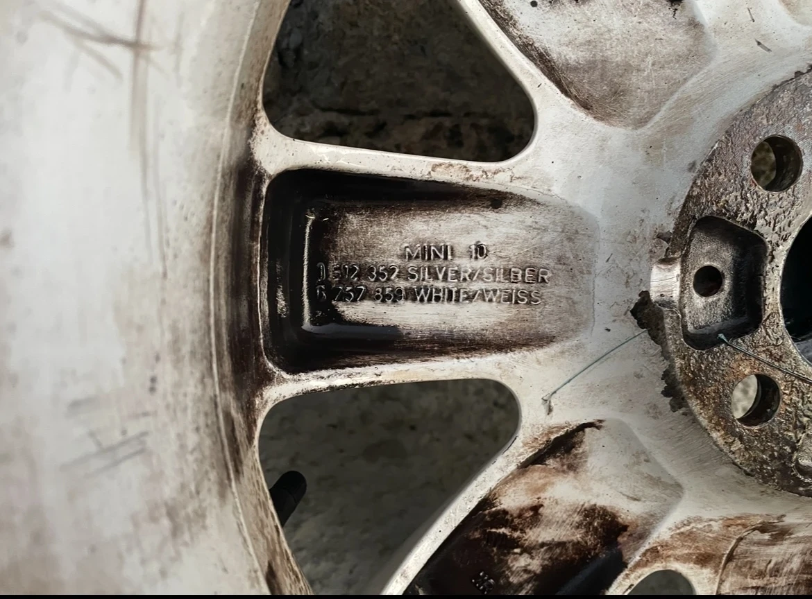 ������ | Mobile.bg � ����������� 4