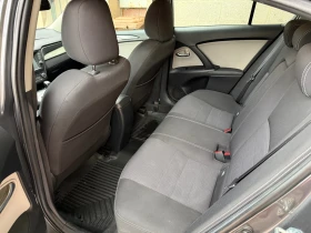 Toyota Avensis, снимка 12