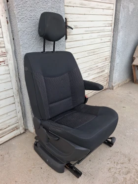 Renault Espace 2.0 DCI - 70 € / 136.91 лв. - 24415554 15