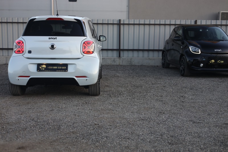 Smart Forfour EQ Edition ONE #BRABUS #VOLL LED #Leder #PANORAMA, снимка 4 - Автомобили и джипове - 44259948
